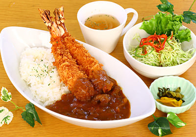 EAT 食べる
